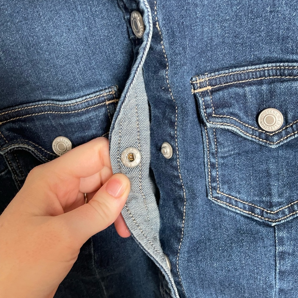 Dex Denim Snap Dress - Picture 4 of 7